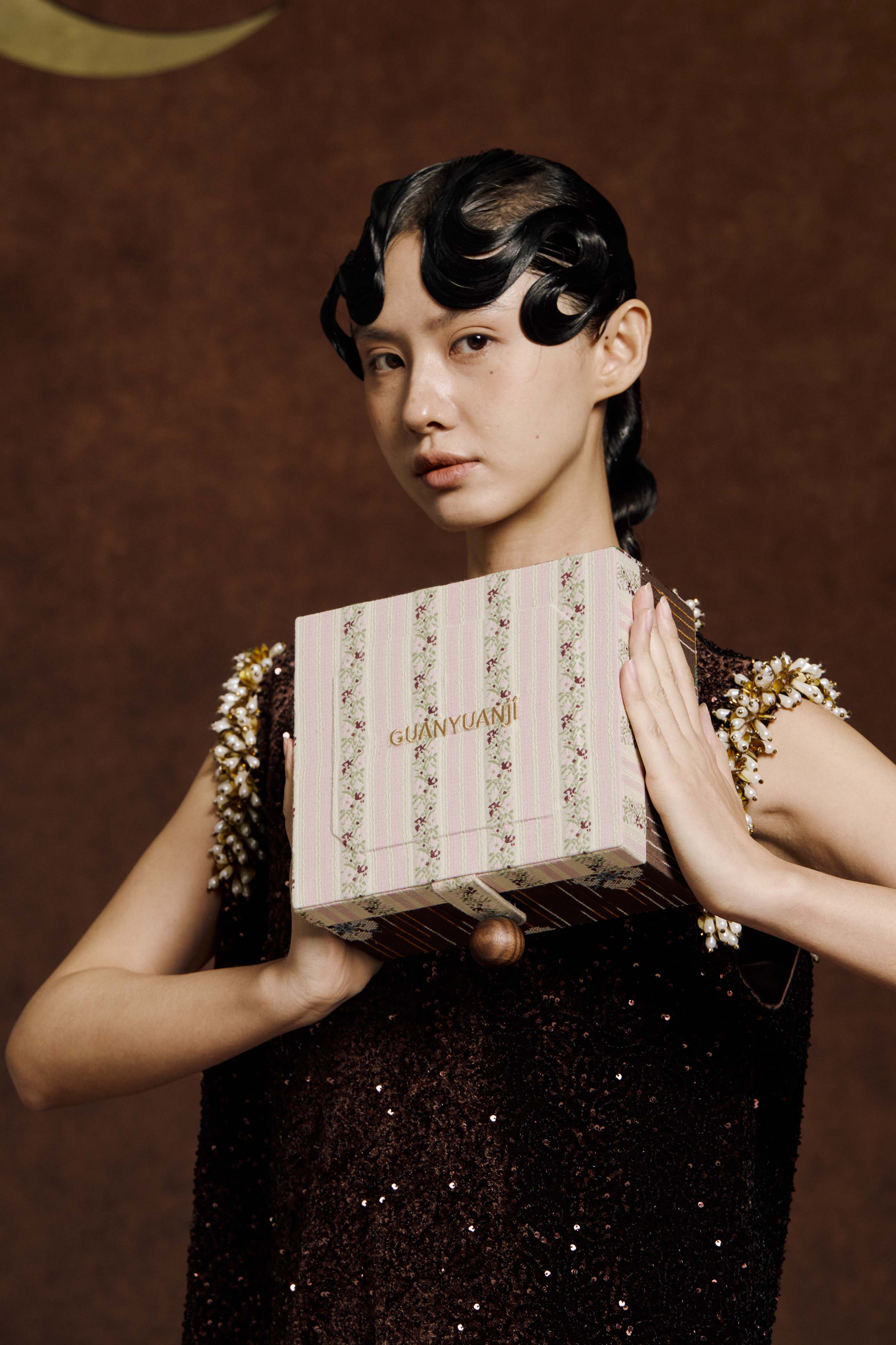 Jewelry box - Blush bloom