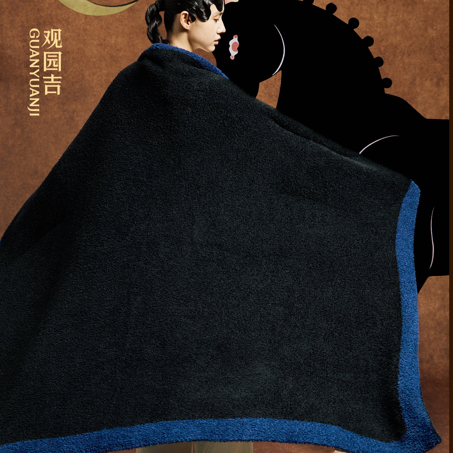 Black & Blue Throw Blanket