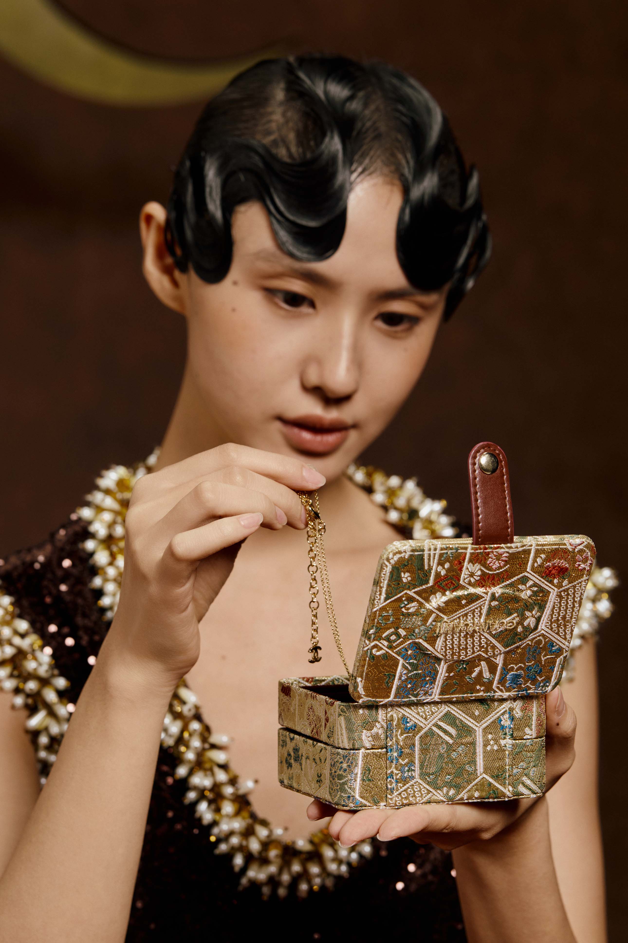 Travel Jewelry case- Golden filigree